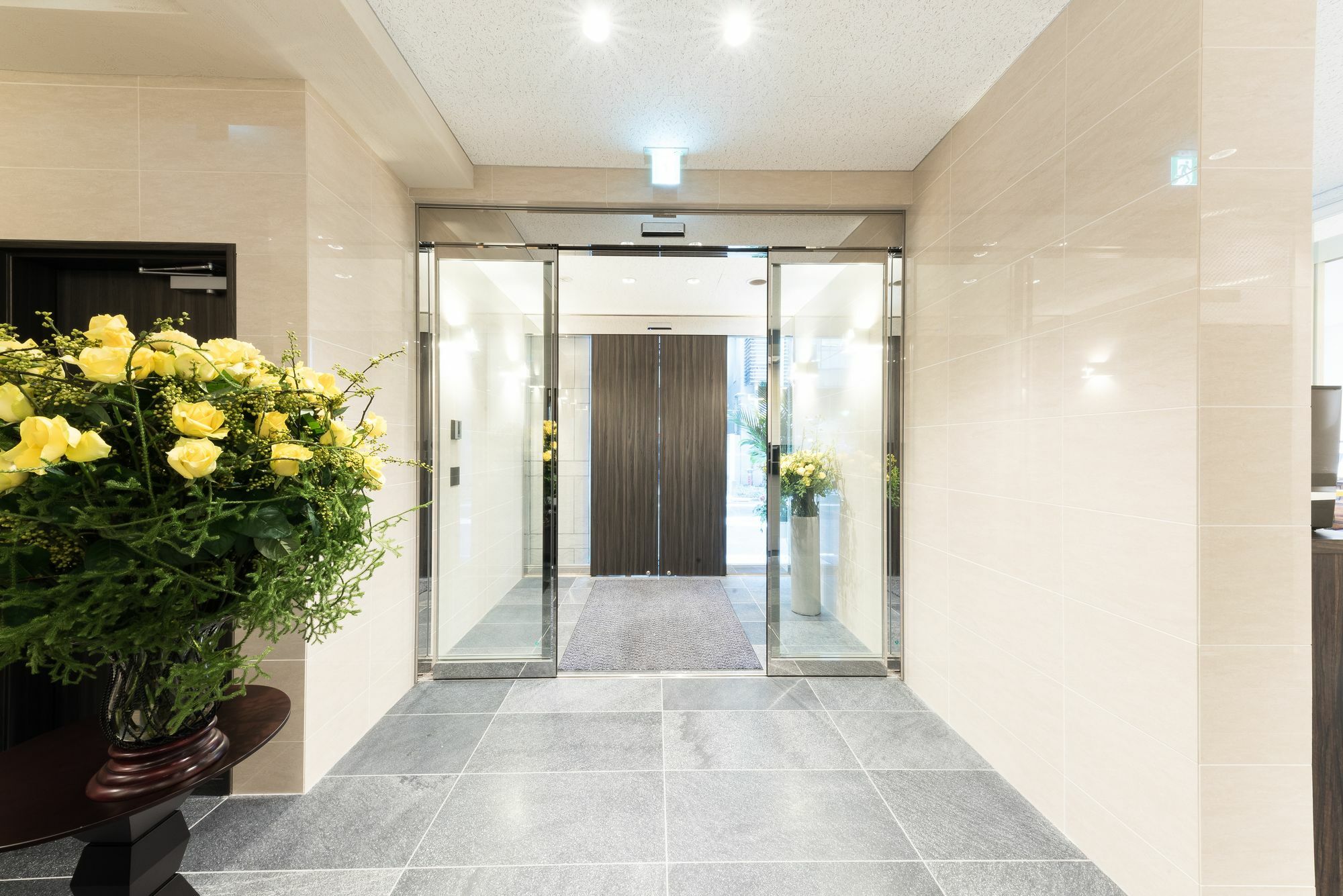 E-Hotel Ginza Select Tokyo Eksteriør billede